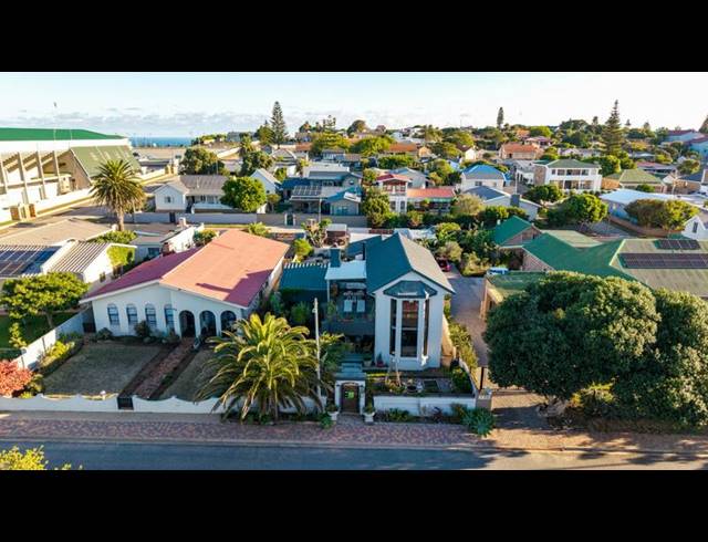 4 BEDROOM HOUSE FOR SALE IN LINKSIDE